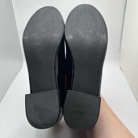 CUSHIONAIRE Women's Frenchie Dress Ballerina Flat +Memory Foam 8.5 WIDE BLACK - Picture 5 of 7